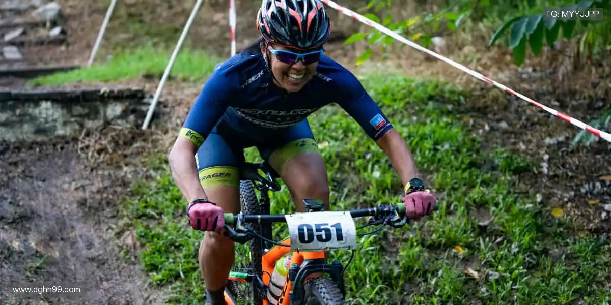 ⚡️速度与激情,赛道上的心跳时刻!🏎️